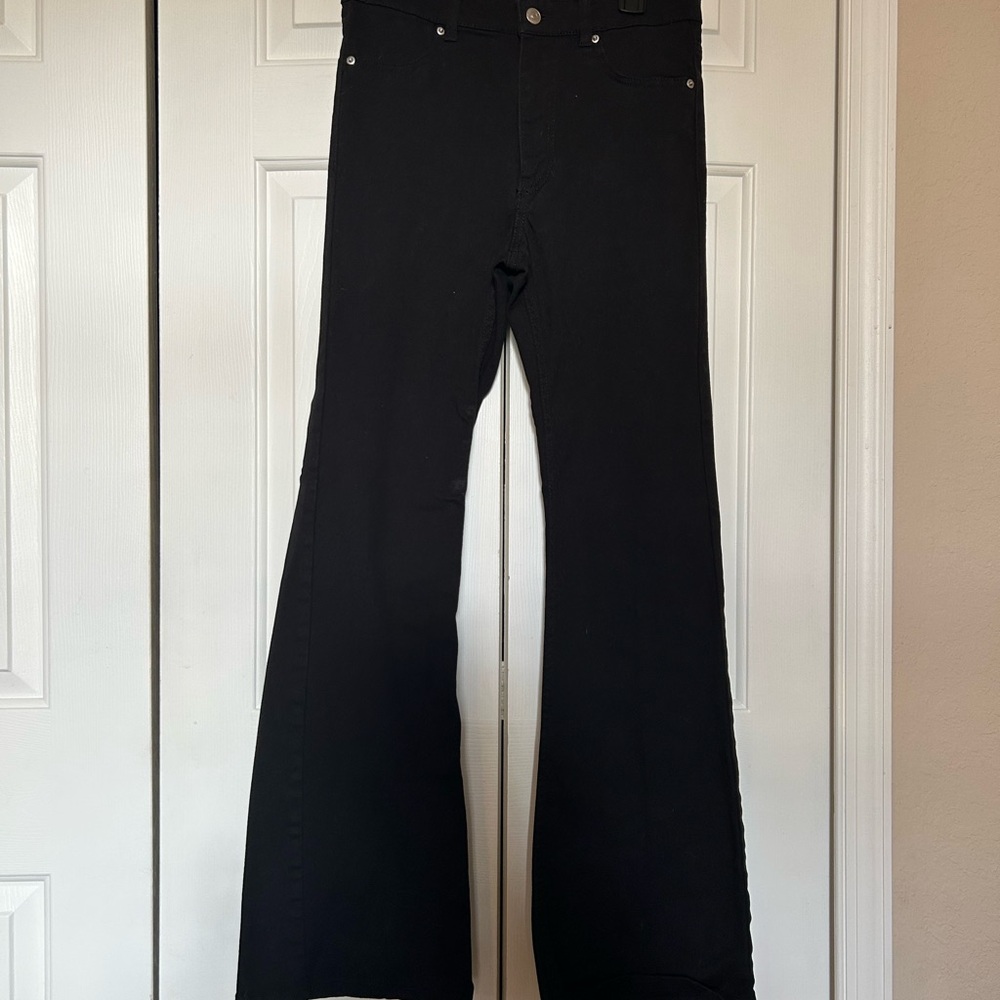 H&M Black Wide-Leg Flare Jeans